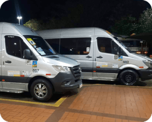Vans estacionadas
