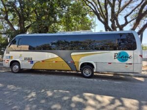 ônibus de viagem