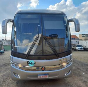 Frente de ônibus