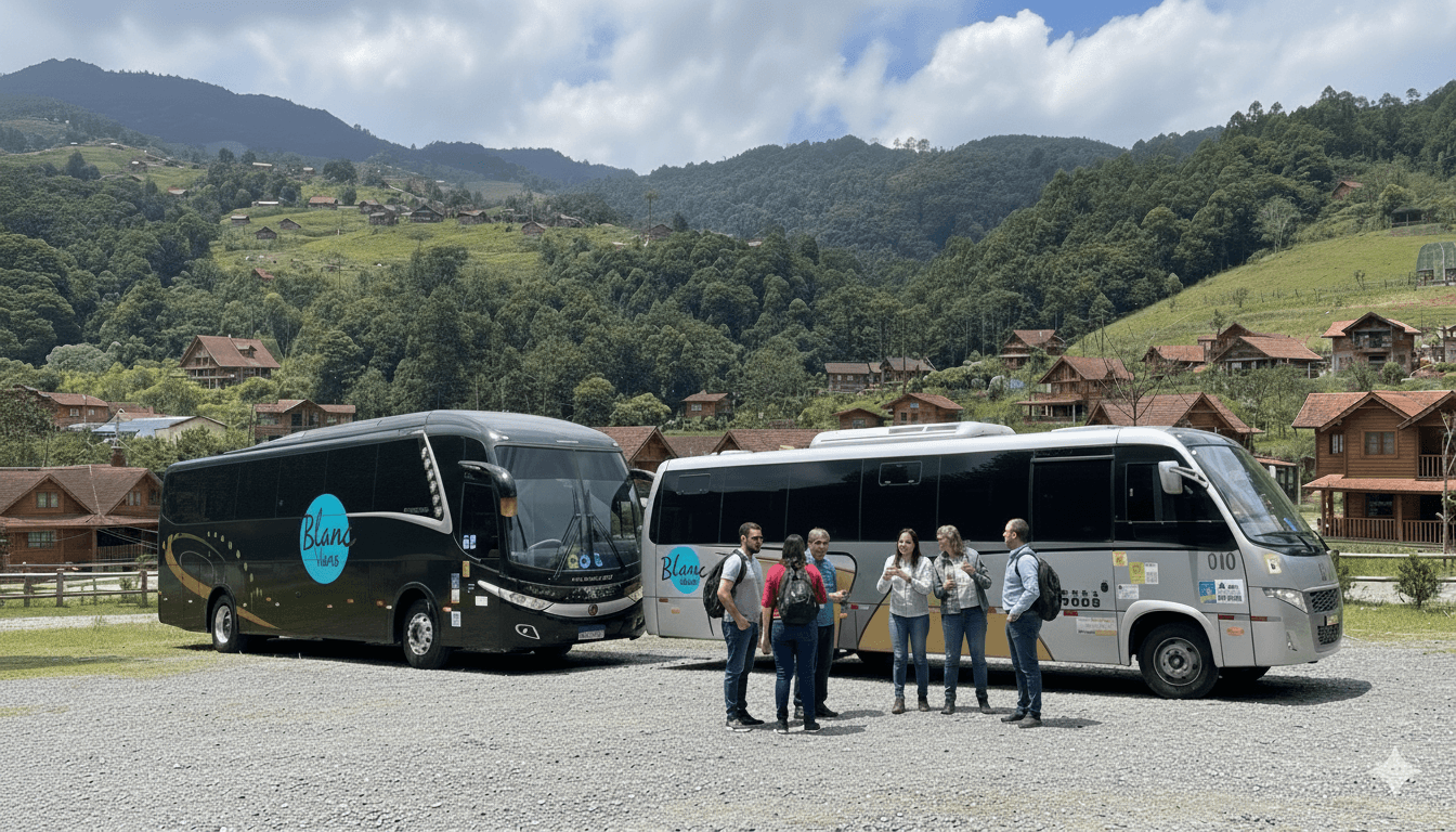 Ônibus parado com um grupo de pessoas conversando do lado de fora.
