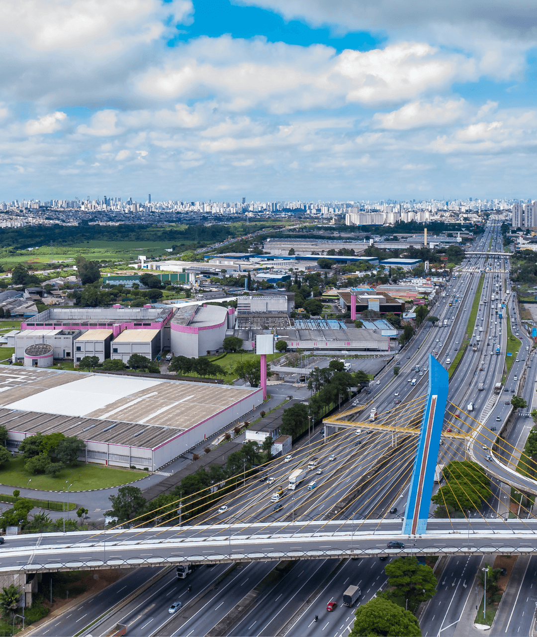 Vista aérea da cidade  de Guarulhos SP