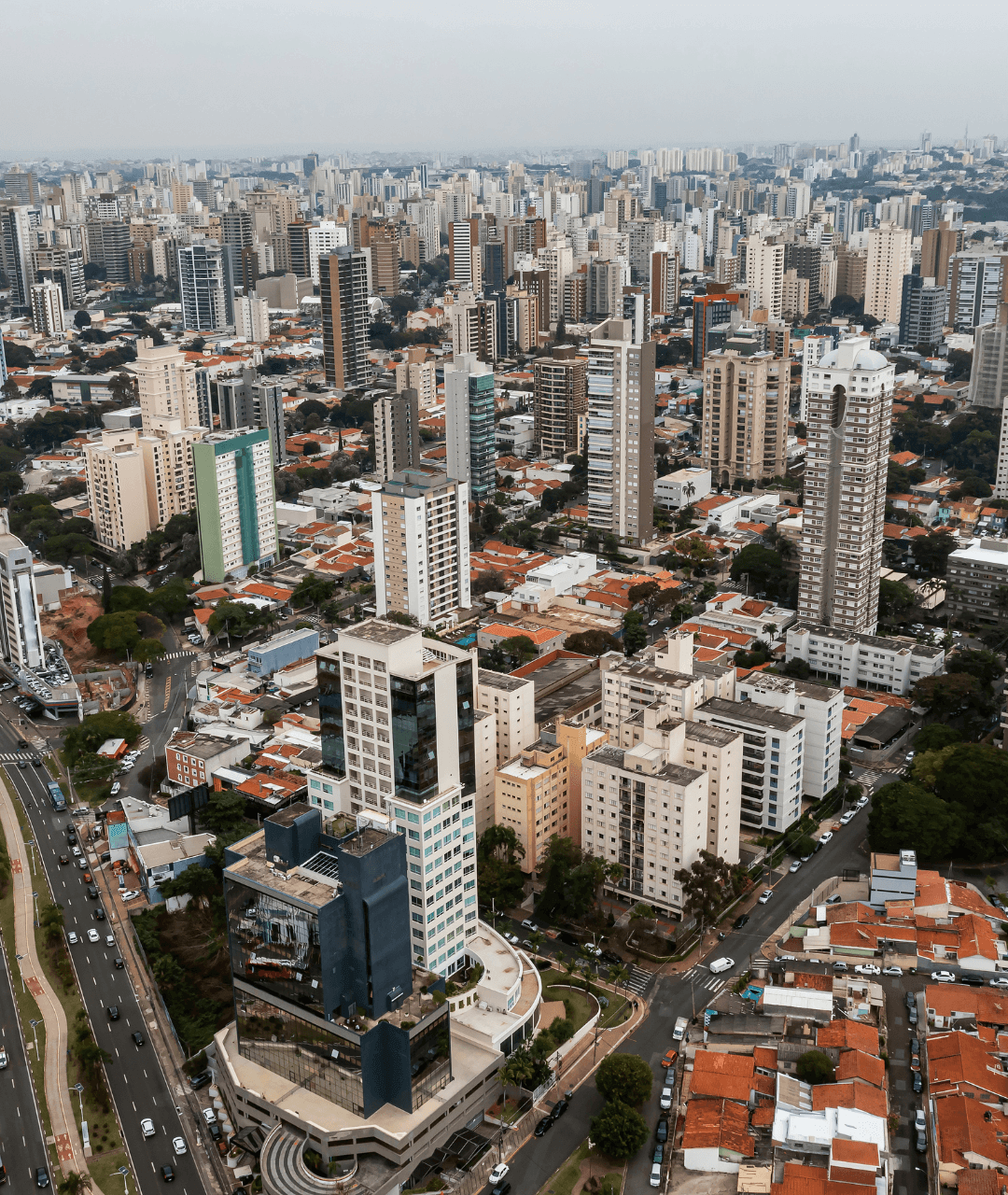 Vista aérea da cidade de Campinas SP